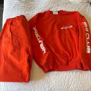 Halfdays women’s Apres sweatshirt and pant set